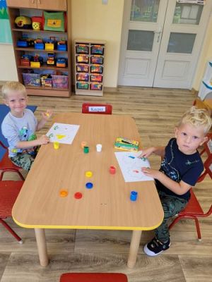 Grafika #16: Pierwsze dni w przedszkolu w gr.I