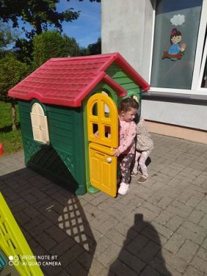 Grafika #25: Pierwsze dni w przedszkolu w gr.I