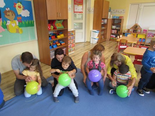 Grafika #13: 27.08.2021 Zajęcia adaptacyjne w przedszkolu