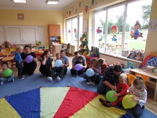 Grafika #15: 27.08.2021 Zajęcia adaptacyjne w przedszkolu