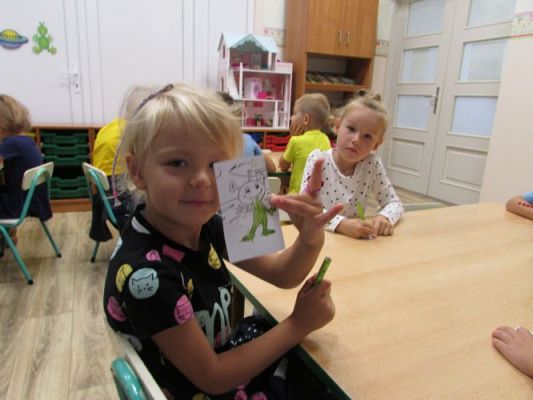 Grafika #24: Wakacje w Przedszkolu - Poznajemy planety Układu Słonecznego