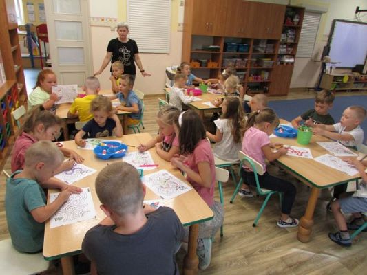 Grafika #34: Wakacje w Przedszkolu - Poznajemy planety Układu Słonecznego