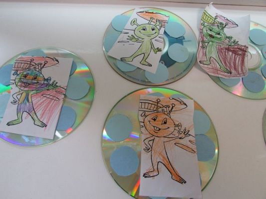 Grafika #37: Wakacje w Przedszkolu - Poznajemy planety Układu Słonecznego