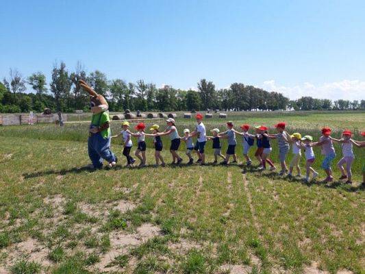 Grafika #4: 11.06.2021 Wycieczka do Farmy Alexa cz.III