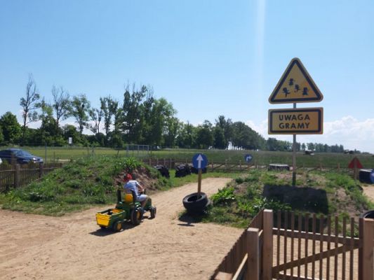 Grafika #19: 11.06.2021 Wycieczka do Farmy Alexa cz.III