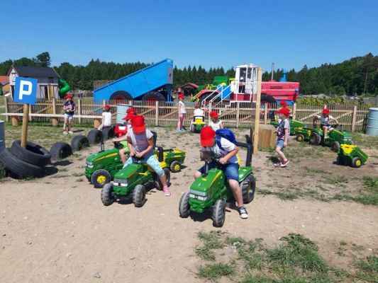 Grafika #20: 11.06.2021 Wycieczka do Farmy Alexa cz.III