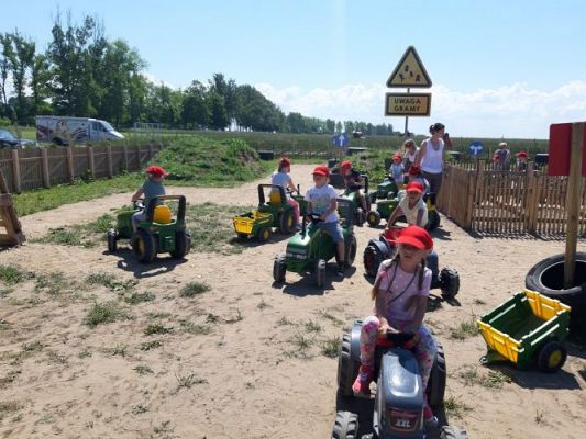 Grafika #28: 11.06.2021 Wycieczka do Farmy Alexa cz.III