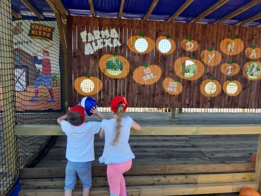 Grafika #41: 11.06.2021 Wycieczka do Farmy Alexa cz.III