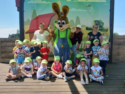 Grafika #55: 11.06.2021 Wycieczka do Farmy Alexa cz.III