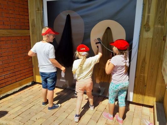 Grafika #58: 11.06.2021 Wycieczka do Farmy Alexa cz.III