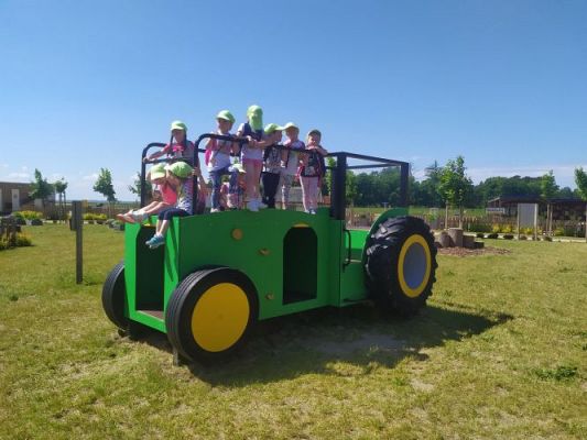 Grafika #40: 11.06.2021 Wycieczka do Farmy Alexa cz.II