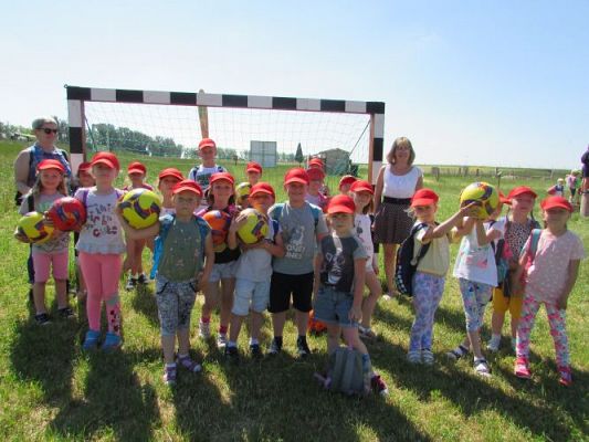 Grafika #49: 11.06.2021 Wycieczka do Farmy Alexa cz.I