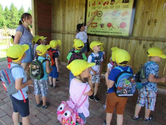 Grafika #77: 11.06.2021 Wycieczka do Farmy Alexa cz.I