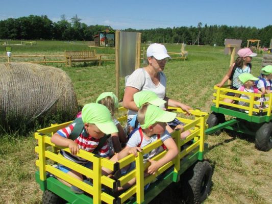Grafika #90: 11.06.2021 Wycieczka do Farmy Alexa cz.I