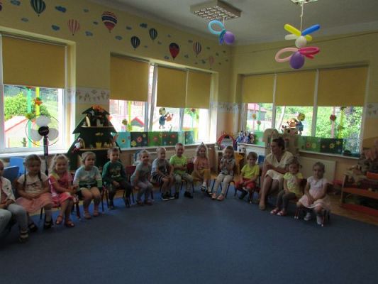 Grafika #5: 10.06.2021 Pogadanka z policjantem nt. "Bezpieczne wakacje"