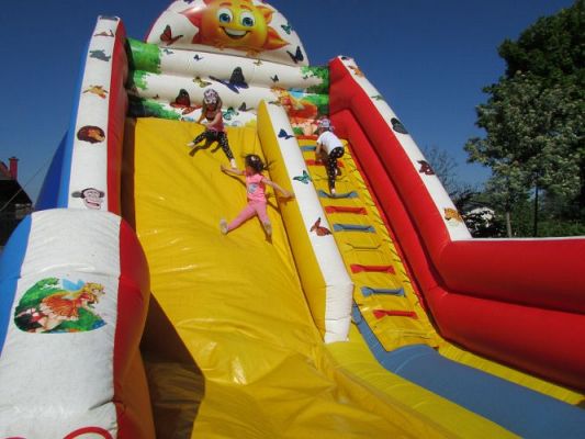 Grafika #4: 02.06.2021 Niespodzianka z okazji Dnia Dziecka