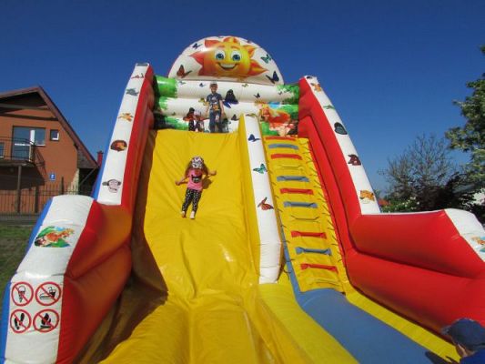 Grafika #9: 02.06.2021 Niespodzianka z okazji Dnia Dziecka