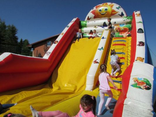 Grafika #16: 02.06.2021 Niespodzianka z okazji Dnia Dziecka