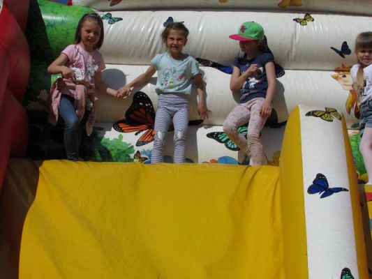 Grafika #31: 02.06.2021 Niespodzianka z okazji Dnia Dziecka