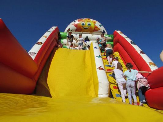 Grafika #38: 02.06.2021 Niespodzianka z okazji Dnia Dziecka