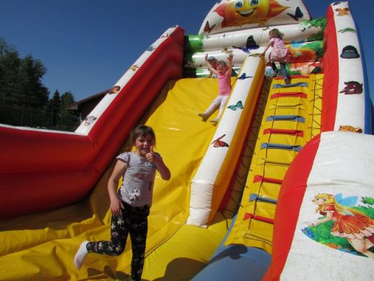 Grafika #41: 02.06.2021 Niespodzianka z okazji Dnia Dziecka