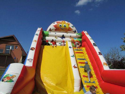 Grafika #56: 02.06.2021 Niespodzianka z okazji Dnia Dziecka