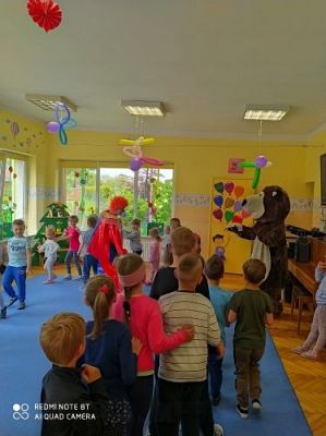 Grafika #18: 01.06.2021 Dzień Dziecka