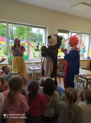 Grafika #26: 01.06.2021 Dzień Dziecka