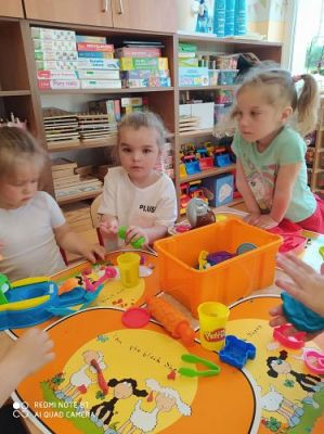 Grafika #12: Zabawy kreatywne w grupie I