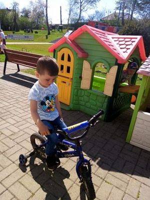 Grafika #15: 13.05.2021 Zabawy w ogrodzie przedszkolnym