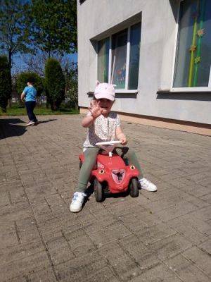 Grafika #26: 13.05.2021 Zabawy w ogrodzie przedszkolnym