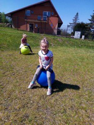 Grafika #38: 13.05.2021 Zabawy w ogrodzie przedszkolnym