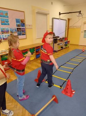 Grafika #7: 04.05.2021 Dzień Strażaka gr III