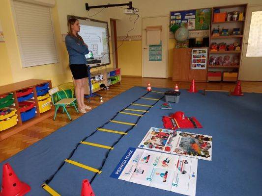 Grafika #13: 04.05.2021 Dzień Strażaka gr III