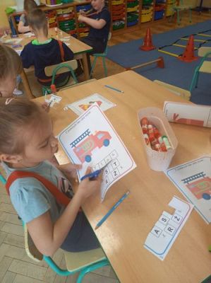 Grafika #16: 04.05.2021 Dzień Strażaka gr III