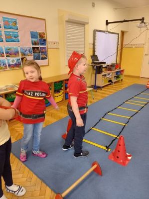 Grafika #18: 04.05.2021 Dzień Strażaka gr III