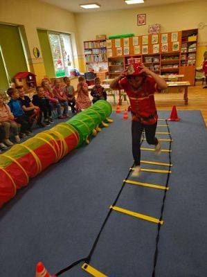 Grafika #20: 04.05.2021 Dzień Strażaka gr III