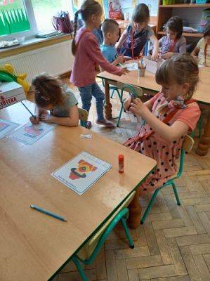 Grafika #28: 04.05.2021 Dzień Strażaka gr III