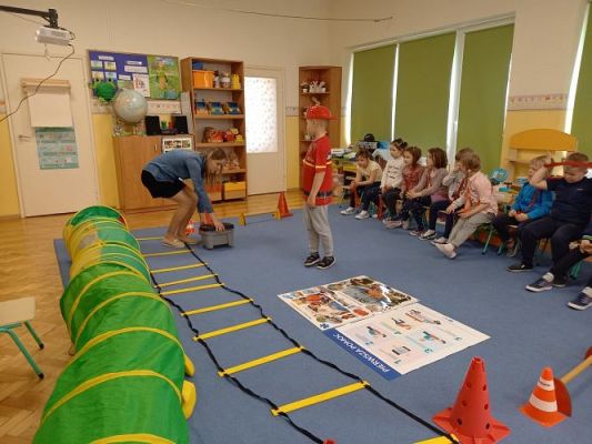 Grafika #30: 04.05.2021 Dzień Strażaka gr III