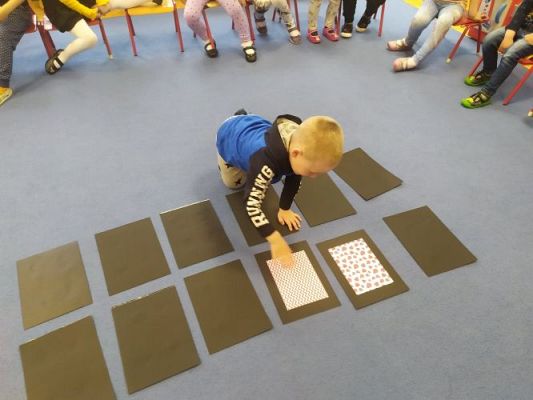 Grafika #3: 30.04.2021 Cykl zajęć "Piękna nasza Polska cała" gr I