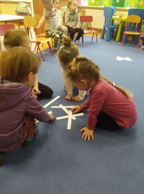 Grafika #8: 30.04.2021 Cykl zajęć "Piękna nasza Polska cała" gr I