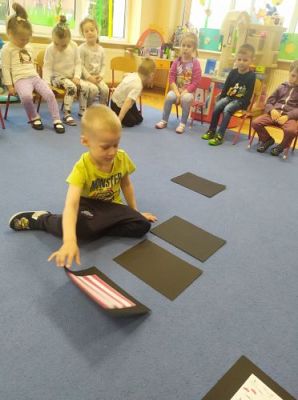 Grafika #22: 30.04.2021 Cykl zajęć "Piękna nasza Polska cała" gr I