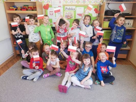 Grafika #3: 30.04.2021 Cykl zajęć "Piękna nasza Polska cała" gr II