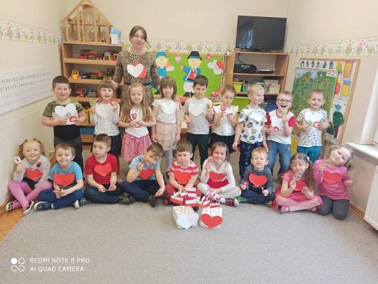 Grafika #4: 30.04.2021 Cykl zajęć "Piękna nasza Polska cała" gr II