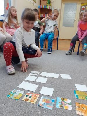 Grafika #5: 30.04.2021 Cykl zajęć "Piękna nasza Polska cała" gr II