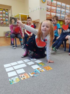 Grafika #7: 30.04.2021 Cykl zajęć "Piękna nasza Polska cała" gr II