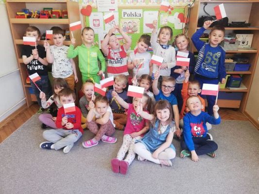 Grafika #9: 30.04.2021 Cykl zajęć "Piękna nasza Polska cała" gr II