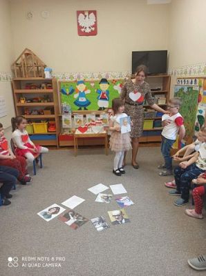 Grafika #12: 30.04.2021 Cykl zajęć "Piękna nasza Polska cała" gr II