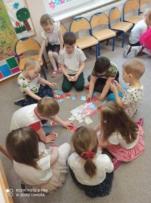 Grafika #27: 30.04.2021 Cykl zajęć "Piękna nasza Polska cała" gr II