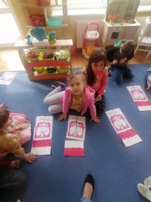 Grafika #8: 30.04.2021 Cykl zajęć "Piękna nasza Polska cała" gr III